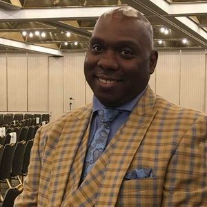 Meet your Posher, Leon